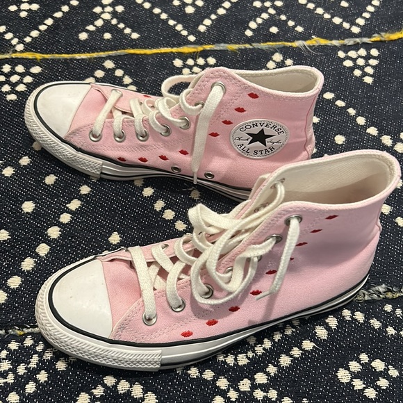 LOVE edition converse high top - Picture 3 of 5